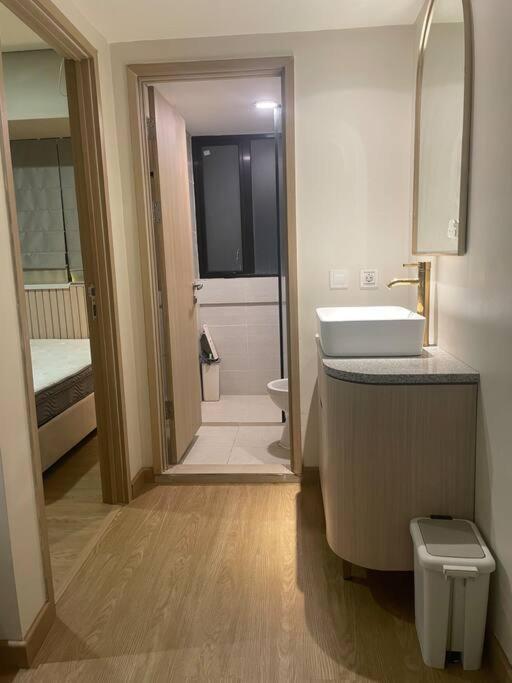 Cozy In With View Apartemen *